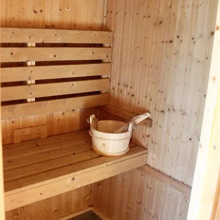 Holiday home Aurora, Sauna, Familienfreundlich, Angeln Twist
